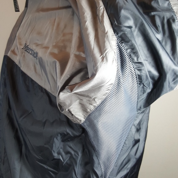Marmot Windbreaker - Picture 7 of 7